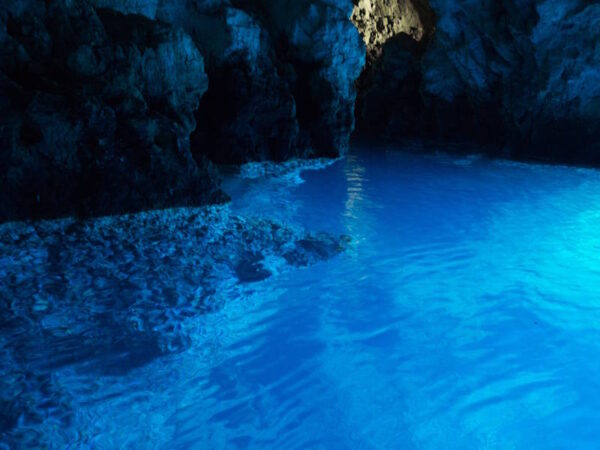 Blaue Grotte von Biševo